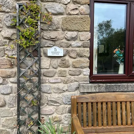 Woodside Grewelthorpe Nr Masham